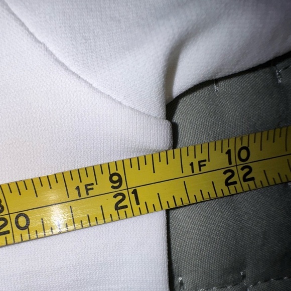 Athleta With Ease Crop Tee. Size Medium EUC - Picture 2 of 9